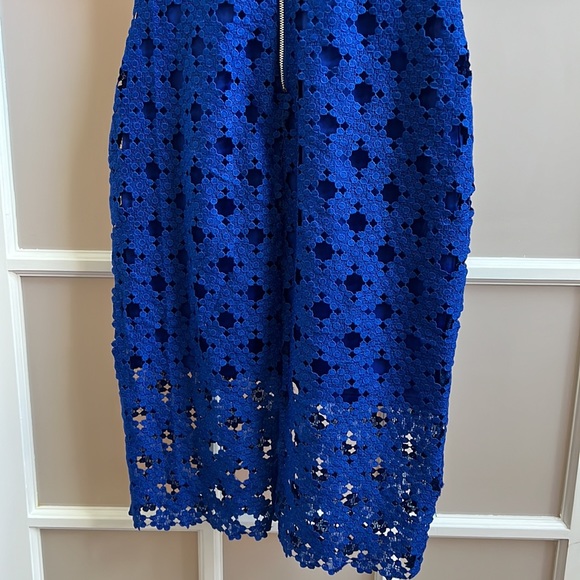 Blue Lace MIDI Dress - Picture 7 of 8